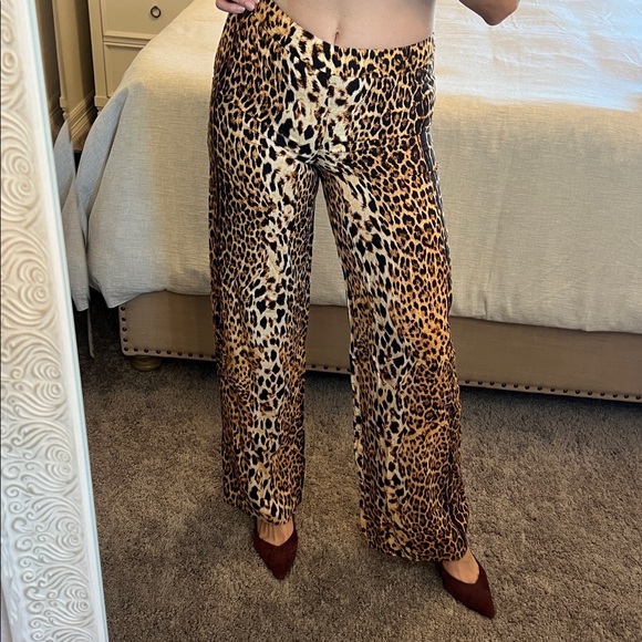 Pants - Leopard Print Wide-Leg low rise cotton Pants Sz2